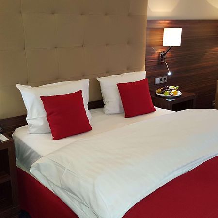 Messehotel Europe Щутгарт Екстериор снимка